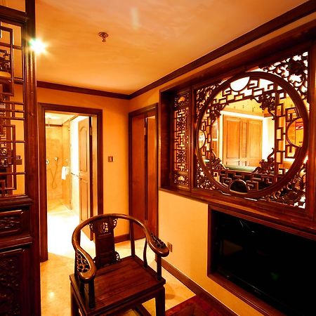 Lijiang Jinfu Hotel Экстерьер фото